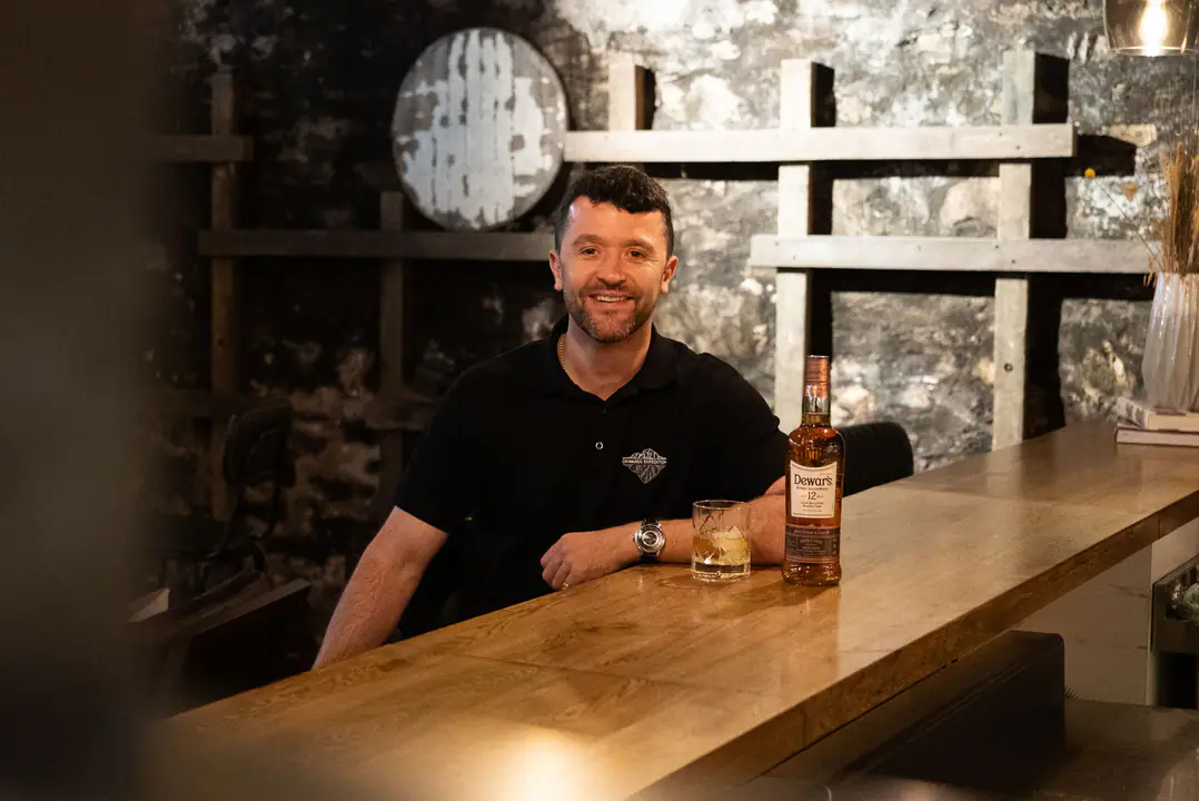 MAX DEWARS 3.jpg